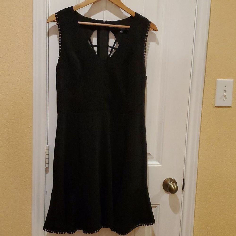 Adeline Rae mini Dress Size L - Picture 2 of 8